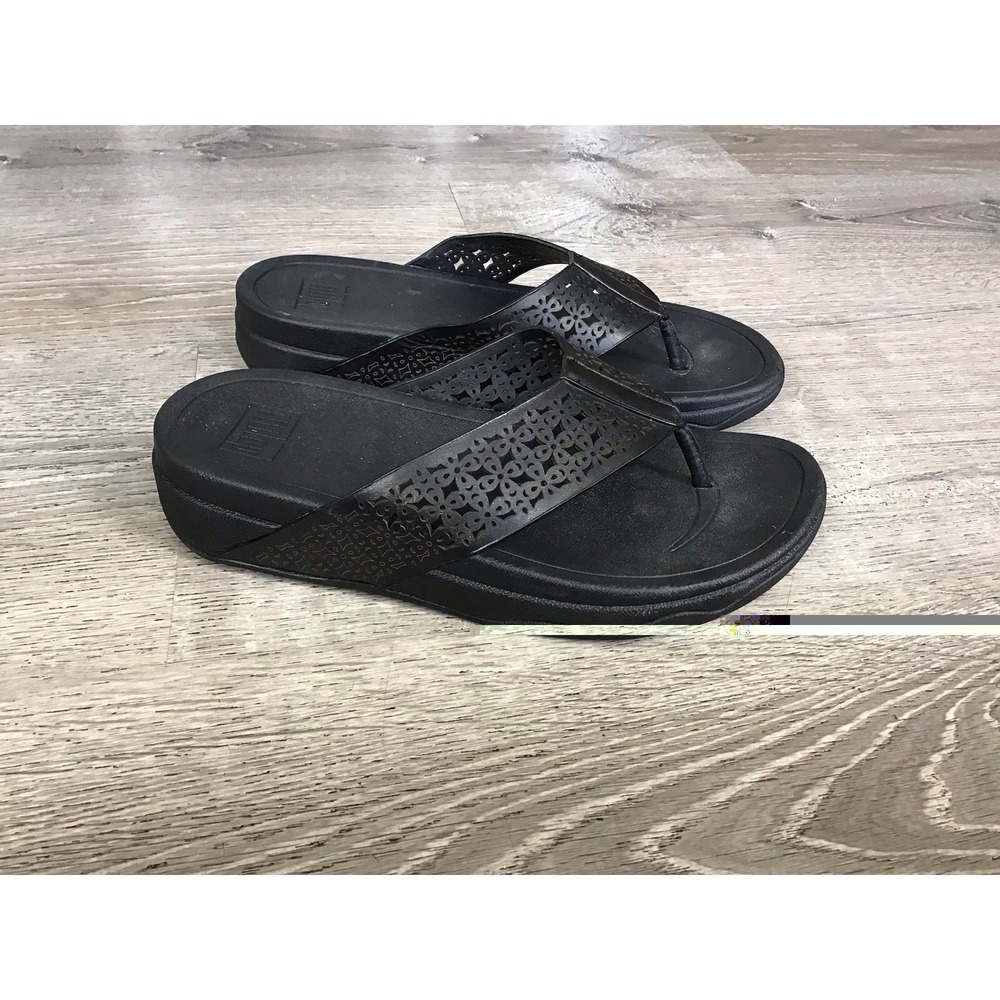 FitFlop Women's Size 8 Black Thong Sandals Strap Microwobbleboard I39-001